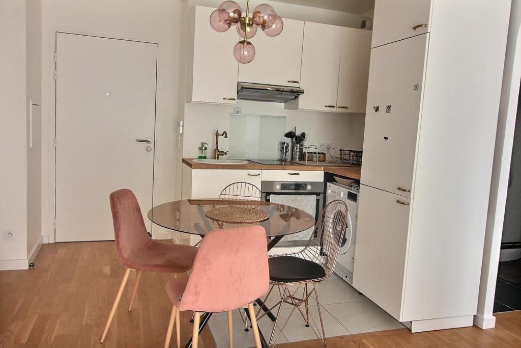 Apartamento Le Toit Du Montvalerien Suresnes Exterior foto